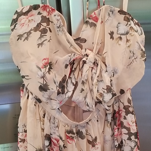 ๐HELLO MOLLY๐ Day of Destiny Midi Dress S NWT - Picture 13 of 16